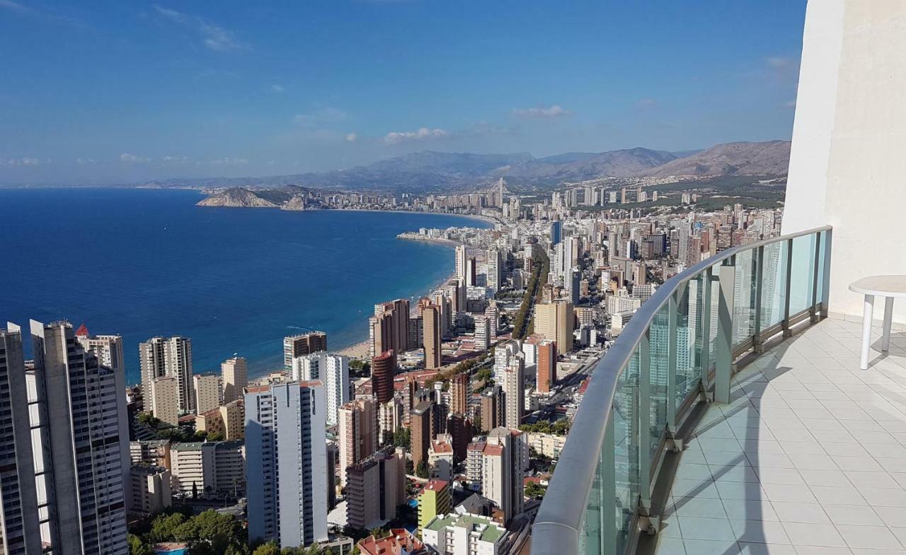 Deluxe Penthouse On The 42Nd Floor With Amazing Sea Views Lejlighed Benidorm Eksteriør billede